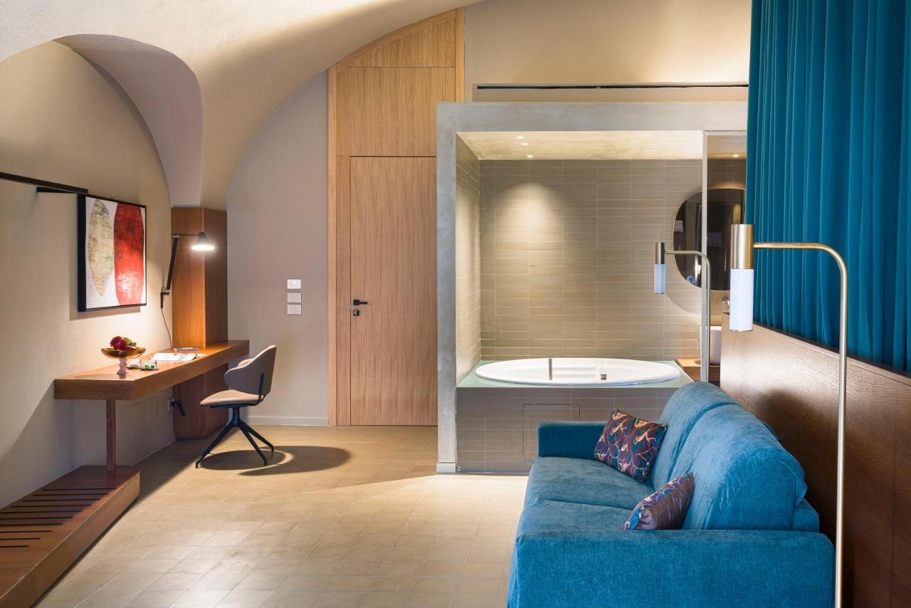 Bastio Private Suites カターニア エクステリア 写真