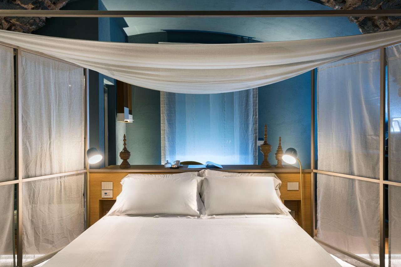 Bastio Private Suites カターニア エクステリア 写真